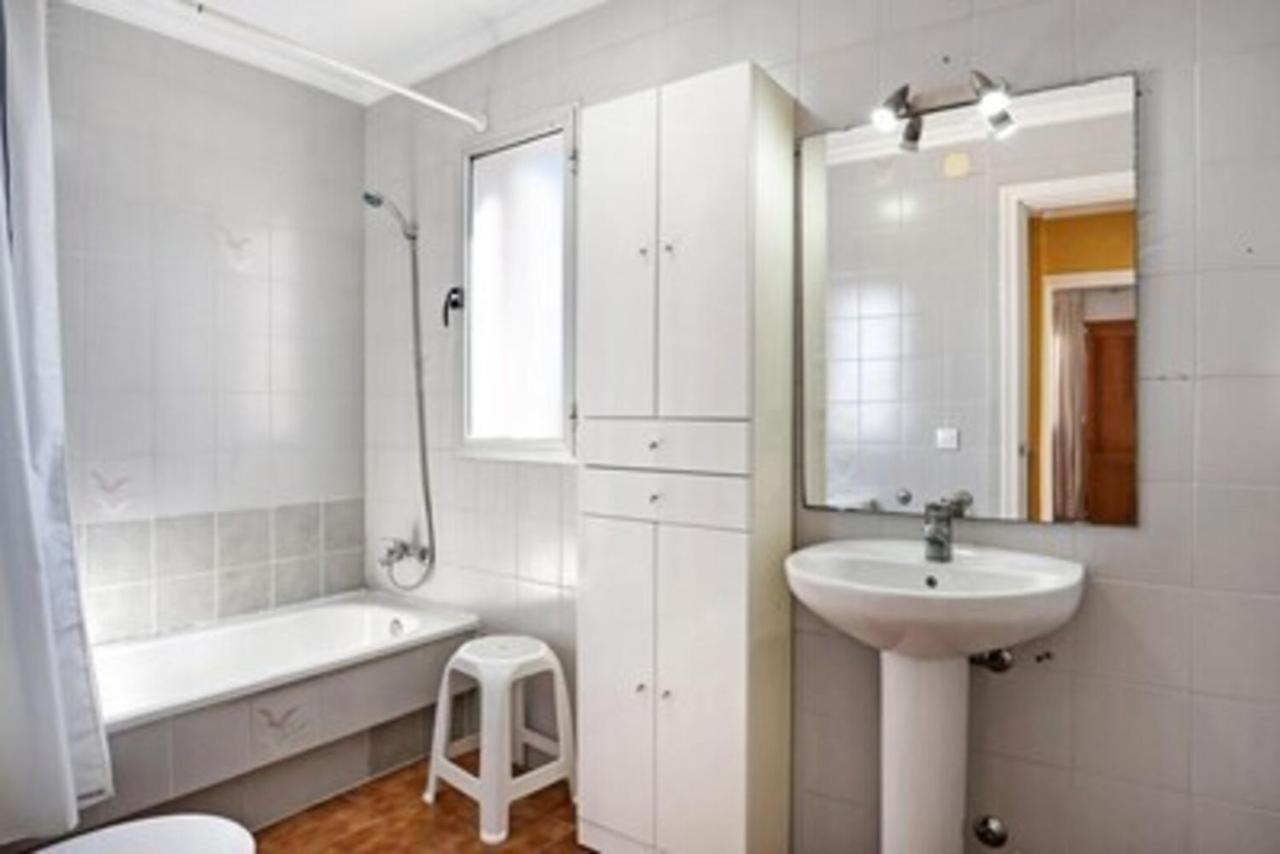 Casa Con Patio En El Centro De La Ciudad Villa Chiclana de la Frontera Ngoại thất bức ảnh